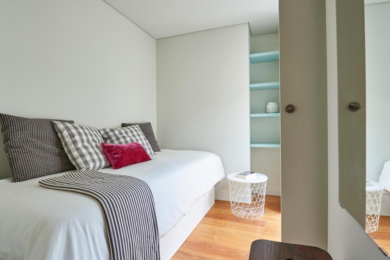 Modern Apartment Bica Dos Olhos Lisboa Стая снимка