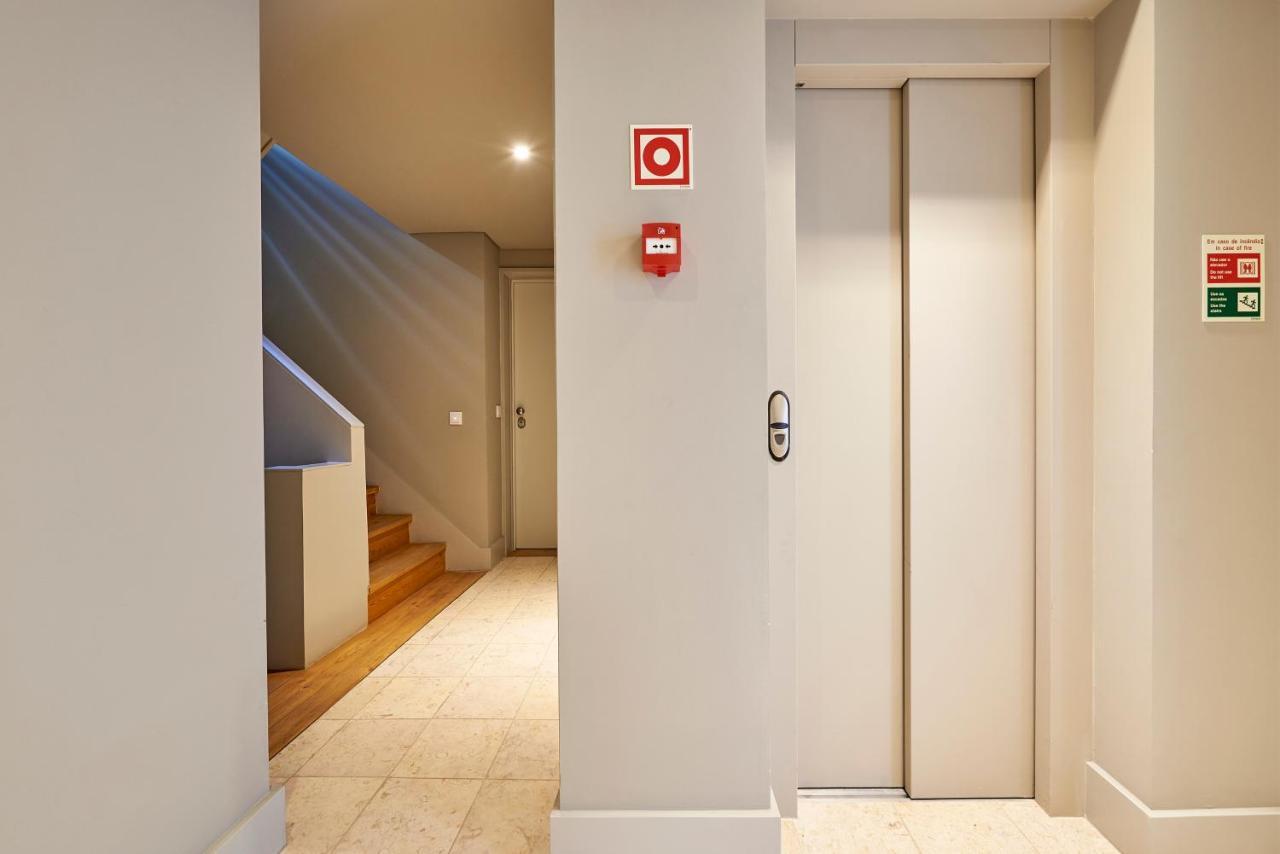Modern Apartment Bica Dos Olhos Lisboa Стая снимка