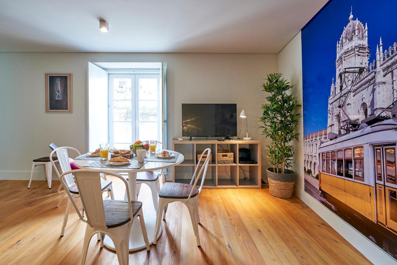 Modern Apartment Bica Dos Olhos Lisboa Стая снимка