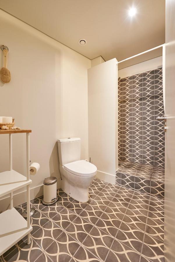 Modern Apartment Bica Dos Olhos Lisboa Стая снимка