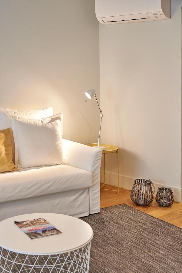 Modern Apartment Bica Dos Olhos Lisboa Стая снимка